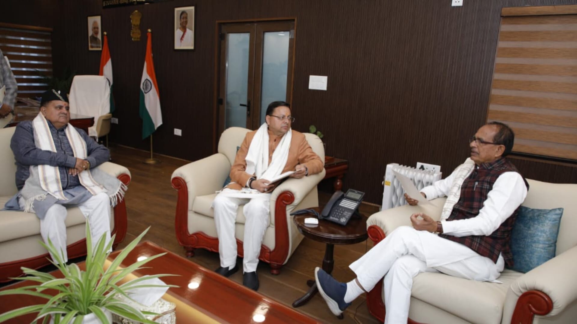 Centre sanctions ₹1,700 crore for 184 rural roads in Uttarakhand; CM Dhami meets Union Minister Shivraj Singh Chouhan