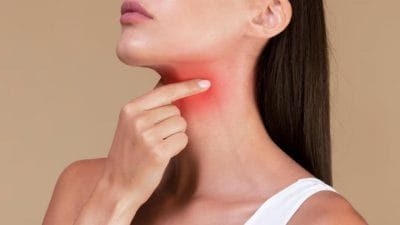 Thyroid Symptoms: सकाळी उठल्यानंतर शरीरात ‘ही’ लक्षणे दिसतात? असू शकते थायरॉईडची सुरुवात