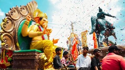 Ganesh Chaturthi 2025 : गणेशोत्सव कालावधीत ‘स्टिंग रे’, ‘ब्लु जेलीफीश’ पासून सावधान राहा, पालिकेचं नागरिकांना आवाहन