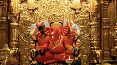 श्री सिध्दीविनायक मंदिरात भाविकांची गर्दी उसळणार; नवीन वर्षाचं स्वागत बाप्पाच्या दर्शनाने!