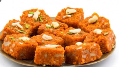 श्रावण महिन्यात बनवा उपवासाची बर्फी, एकदम सोपी आहे रेसिपी