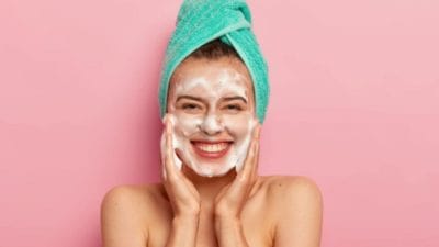 त्वचेनुसार फेसवॉश नेमका कसा निवडायचा? ‘ही’ आहे योग्य पद्धत