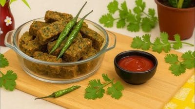 Recipe : खमंग व खुसखुशीत कोथिंबीर वडी बनविण्याची सर्वात सोपी पद्धत