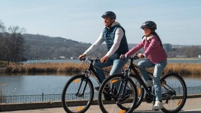 दररोज फक्त ३० मिनिटे सायकल चालविल्याने काय होते? फायदे जाणून वाटेल आश्चर्य