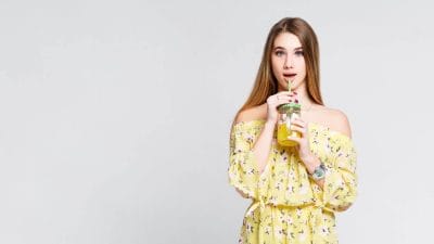 डाग-पिंपल्स दूर होऊन चेहऱ्यावर येईल नैसर्गिक ग्लो, फक्त दररोज प्या ‘हे’ ज्यूस