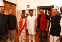 ex-bsp-mla-usha-chaudhary-and-ifs-azad-singh-dabas-joined-congress