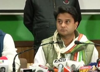 jyotiraditya-scindia-says-bjp-should-learn-from-scindia-family-how-to-construct-a-temple
