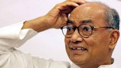 PM मोदी पर निशाना बनाने के चक्कर में ट्रोल हुए “दिग्गी”