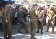 18-people-injured-in-Grenade-attack-on-a-parked-bus-in-Jammu-and-Kashmir