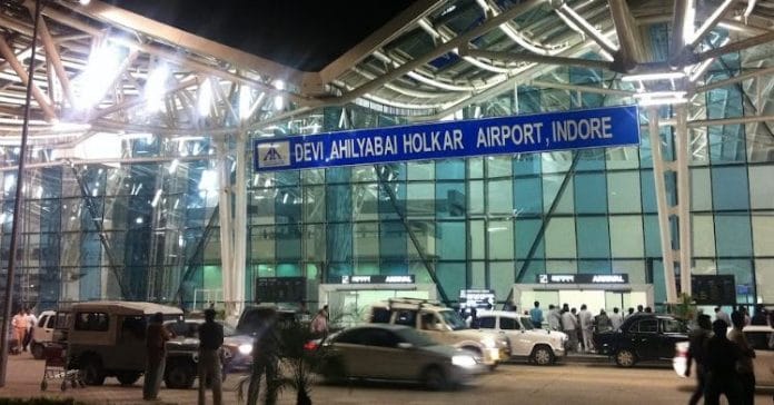 -Youth-caught-with-fake-ID-in-indore-airport-caught-in-police-investigation