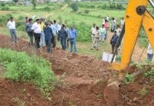 Collector-inspects-water-conservation-efforts