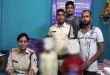 children-reached-police-station-and-complaint-against-father
