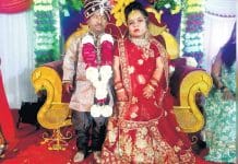 -36-inch-bride-and-groom's-wedding-in-khandwa-madhya-pradesh-