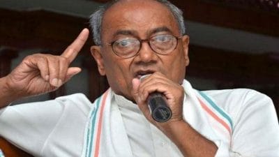 दिग्गी का वार-शहीद भी अगर संघ को पसंद नहीं तो वो ‘शैतान’, मर्जी के खिलाफ बोले तो देशद्रोही