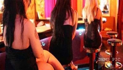 Indore News: बड़े Sex Racket का खुलासा, ग्राहक बन पहुंची पुलिस, आपत्तिजनक हालत में कई गिरफ्तार