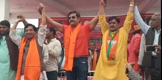actor-ravikishan-attack-on-congress-candidate-in-rally