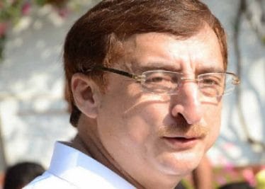 विवेक तन्खा का DGP पर ट्वीट वार “इतना सत्ता प्रेम क्यों! बेमतलब आग में झुलस जाएंगे”