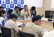 DIG-Irshad-Wali-and-collector-Sudama-Khade-meeting-in-the-police-control-room