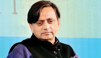 थरूर का विवादित ट्वीट, “देश को बांट रही हिंदी, हिंदू और हिंदुत्व की विचारधारा”