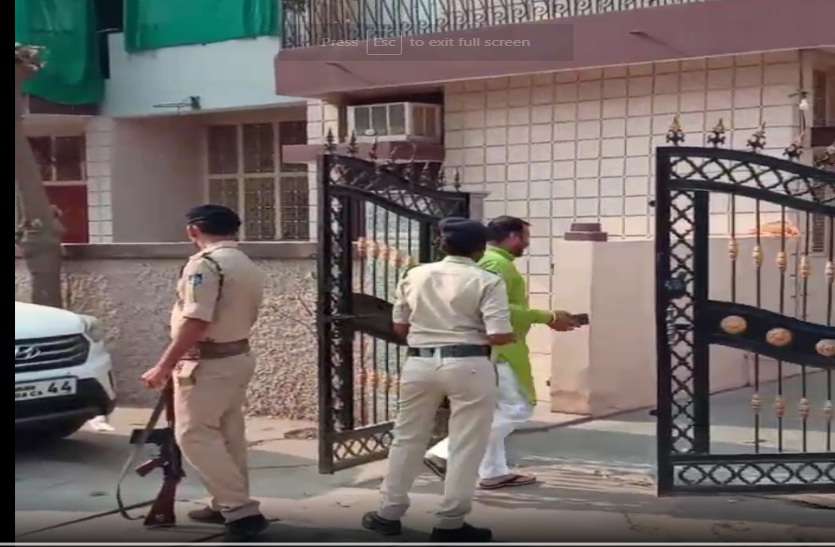 बैंक घोटाले को लेकर कांग्रेस विधायक के घर सीबीआई की छापेमारी