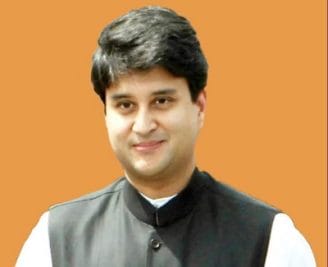 राहुल गांधी का बड़ा दावा- ज्योतिरादित्य सिंधिया नहीं बनेंगे CM, कांग्रेस में आने का ऑफर!