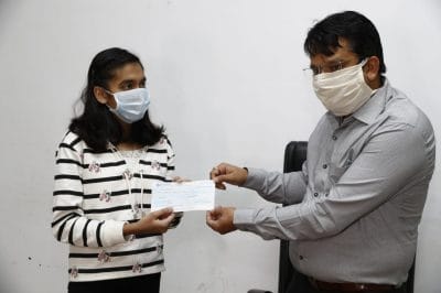 13 साल की बच्ची ने अपने जन्मदिन पर दान किये 11 हजार रूपये, 8 साल से कर रही थी बचत