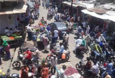 AshokNagar: लॉकडाउन 4.0 की नई गाइडलाइन के साथ खुले बाजार