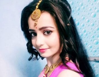 मशहूर TV एक्ट्रेस चाहत पांडे को हुई जेल, यह है मामला