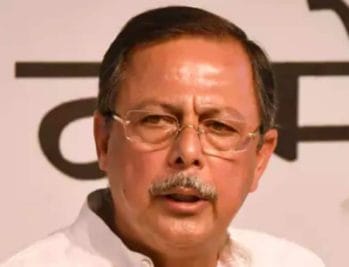 MP: प्रदेश में गृहमंत्री नरोत्तम संग अजय सिंह की मुलाकात, राजनीतिक हलचल तेज, क्या है सियासी मायने