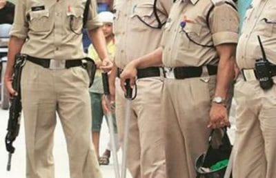 Hoshangabad- नकली सब इंस्पेक्टर बनकर लाखों की ठगी करने वाला आरोपी गिरफ्तार