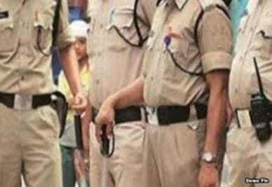 MP News: एसपी का एक्शन- 2 महिला आरक्षकों समेत चार पुलिसकर्मी निलंबित
