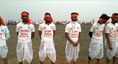 Sports News: फिल्म लगान की तर्ज पर बुंदेली वेशभूषा में संपन्न हुआ यह क्रिकेट कप, दलवाना वर्ल्ड बुक ऑफ रिकॉर्ड में दर्ज