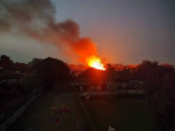 Indore News: टिम्बर मार्केट में लगी भीषण आग, लाखों के माल का हुआ नुकसान