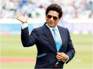 Sachin Tendulkar को कोरोना ने लिया चपेट में, खुद को किया होम क्वारंटाइन