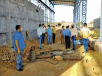 ग्वालियर आ रही ऑक्सीजन को मुरैना की फैक्ट्रियों ने कराया खाली, मारा छापा