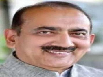 पूर्व मंत्री बृजेंद्र सिंह राठौर की तबियत बिगड़ी, एयर एम्बुलेंस से भोपाल लाने की तैयारी