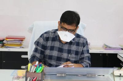 बुरहानपुर कलेक्टर की CMO को फटकार, बोले- पालन नहीं कर सकते तो दूसरा काम देखें