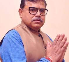 हुजूर, मत भूलिए कि अब आप सरकार में हैं