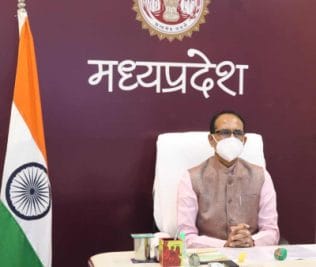 MP Unlock : 6 जिले पूरी तरह से कोरोना मुक्त, CM बोले- चौकन्ने रहे यदि तीसरी लहर..