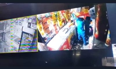 Chhatarpur : दुकान का ताला तोड़ चोर उड़ा ले गए हजारों रूपए, घटना सीसीटीवी में हुई कैद
