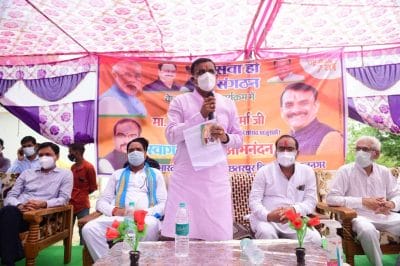 वीडी शर्मा ने कमलनाथ और दिग्विजय साधा निशाना, कहा दोनों ने हमेशा देश को लूटा है