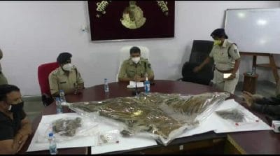 Chhindwara : बाघ की खाल के साथ पकड़ाए तीन युवक, 2 फरार