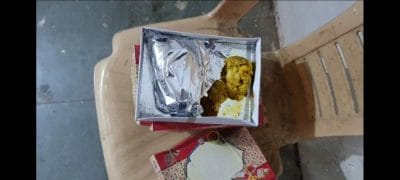 Jabalpur: वैक्सीनेशन सेंटर में तैनात कर्मचारियों को परोसा जा रहा खराब खाना, अधिकारीयों ने दिया जांच का आश्वासन