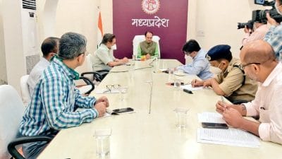 बाढ़ के हालात पर शिवराज की पल पल नजर, आज बुलाई कैबिनेट बैठक