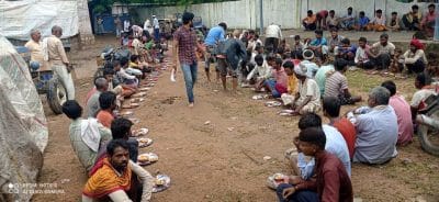 ग्वालियर जिला प्रशासन ने की भोजन और रहने की व्यवस्था, समाजसेवी भी आगे आये