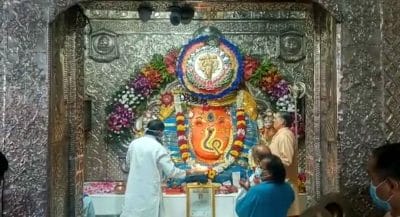 खजराना गणेश को विश्व की सबसे बड़ी राखी बांधकर इंदौर में रक्षाबंधन के पर्व का हुआ आगाज