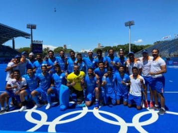 पीएम नरेंद्र मोदी ने फोन करके कप्तान मनप्रीत और पूरी हॉकी टीम को दी बधाई