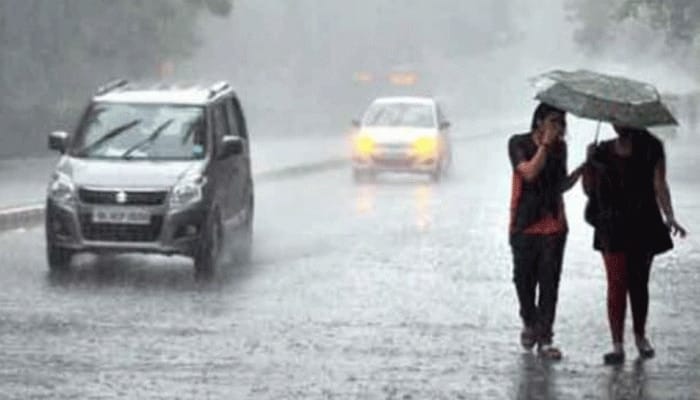 MP Weather : मानसून सक्रिय, अगले 3 दिन तक बारिश, 30 जिलों में भारी बारिश का अलर्ट, तेज हवा-बिजली की चेतावनी, जानें IMD का पूर्वानुमान | MP Weather : Monsoon ...