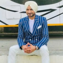 हरभजन और मोहम्मद आमिर के बीच ट्विटर वार , भज्जी ने याद दिलाया सिक्स