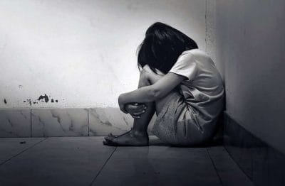 धार : 10 साल की बच्ची से उसके ताऊ के लड़के ने किया रेप, आरोपी गिरफ्तार